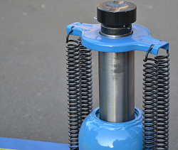 TS1600-6 Домкрат грузовой подкатной пневмогидравлика, 22т