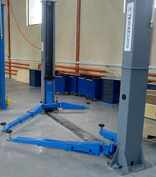 TS-5.5 Подъемник 2-хст. г/п 5.5т